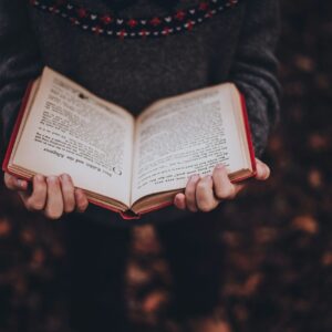 DIME QUÉ LEES Y TE DIRÉ QUÉ CONSUMES