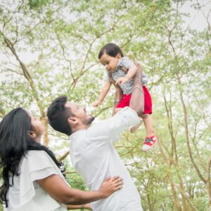LA MATERNIDAD Y LA PATERNIDAD