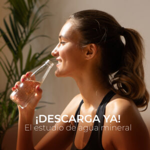 MUJERES MEXICANAS Y EL AGUA MINERAL 2025